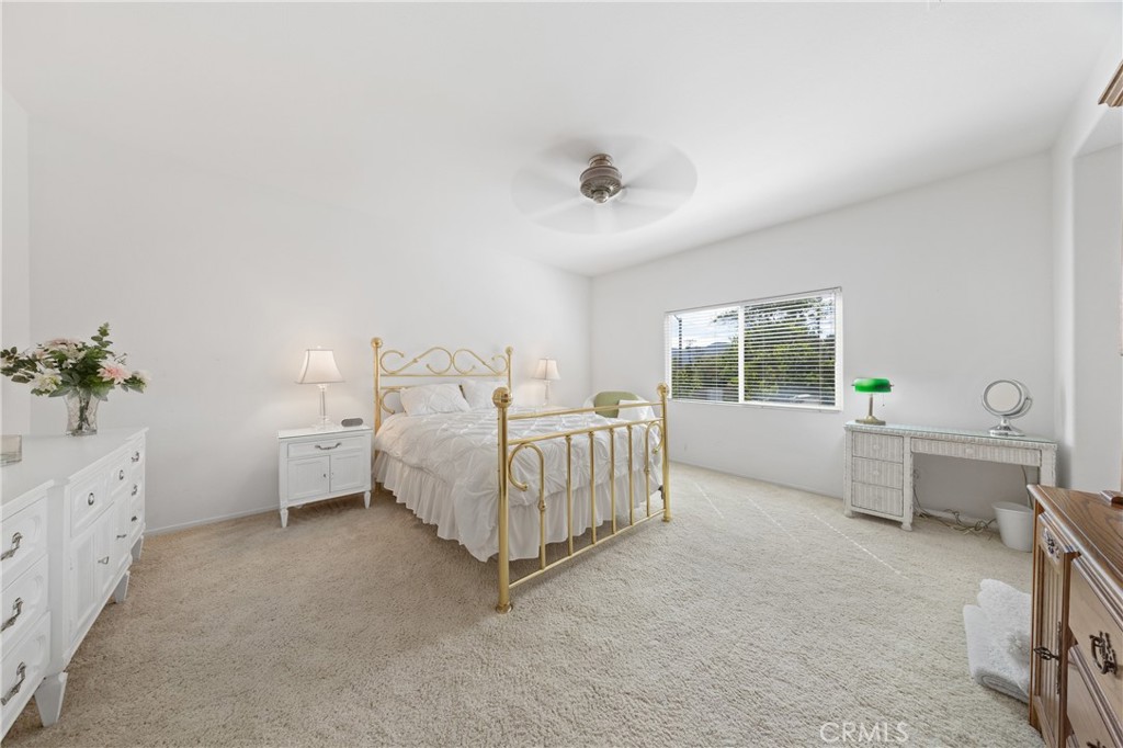 29818 Hillside View Ct