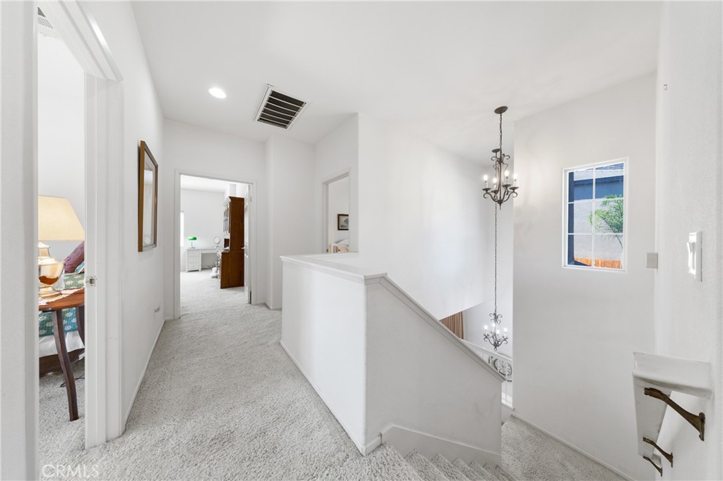 29818 Hillside View Ct