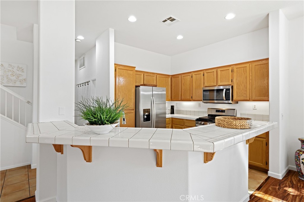 29818 Hillside View Ct