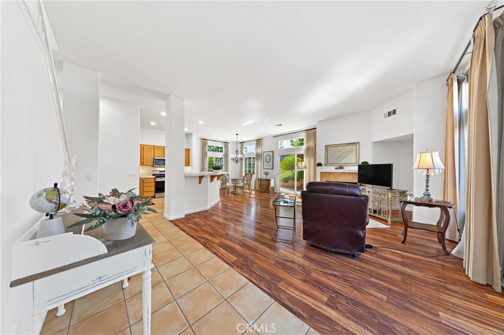 29818 Hillside View Ct