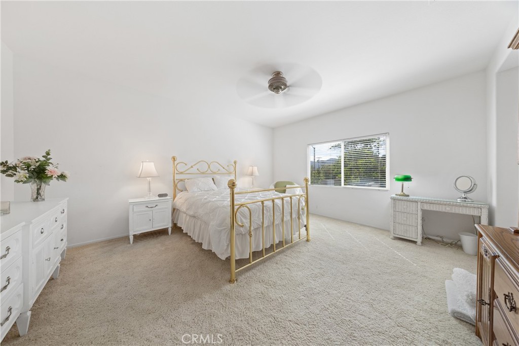 29818 Hillside View Ct