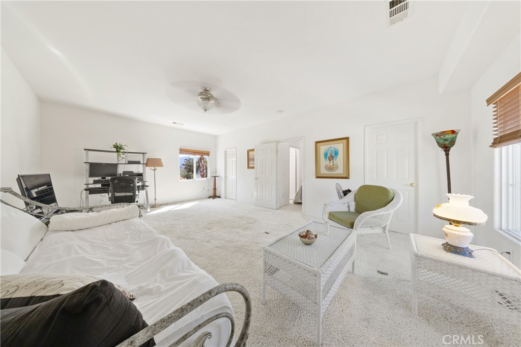 29818 Hillside View Ct