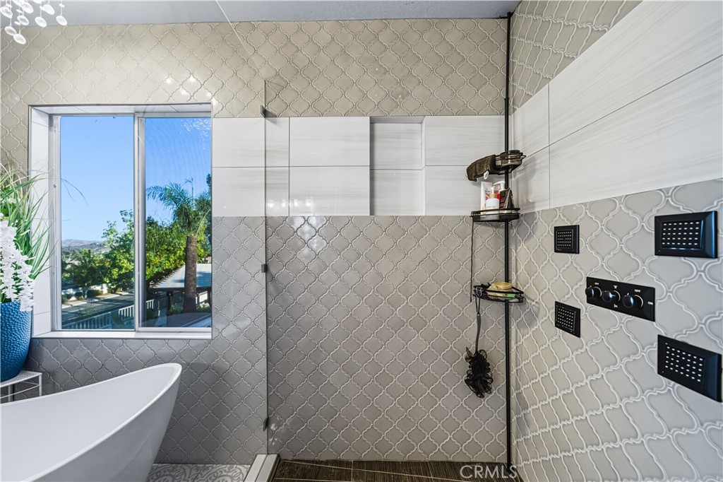 29200 Sandpiper Drive