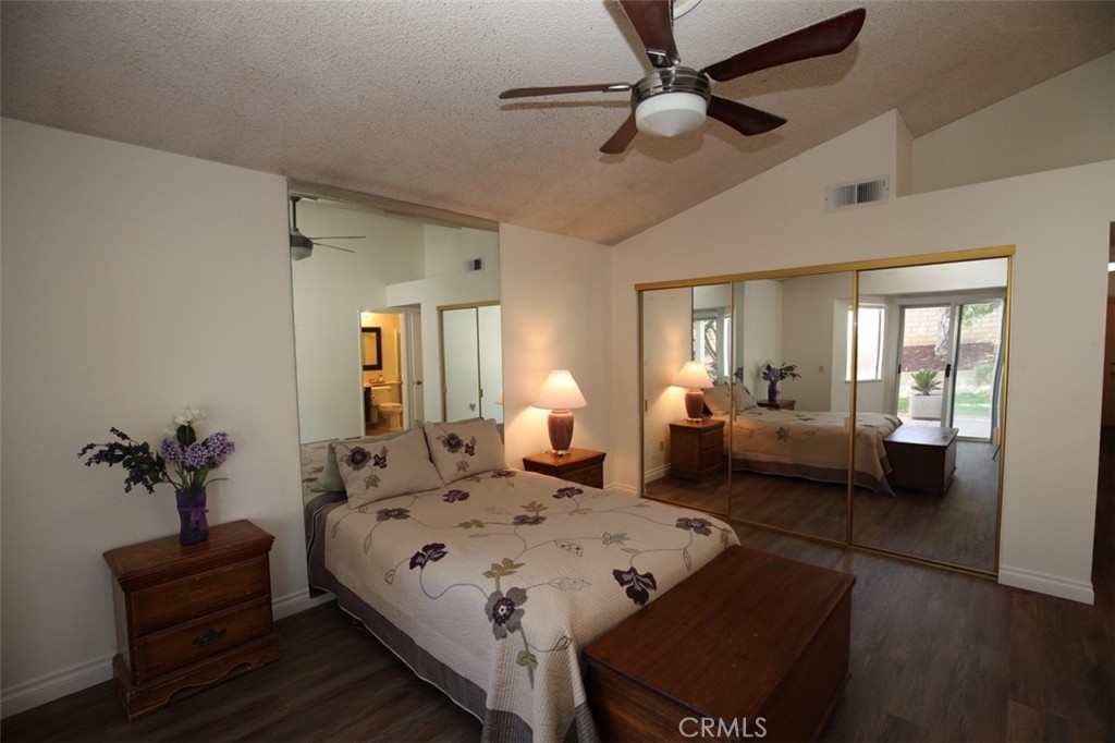 4902 Manzanita