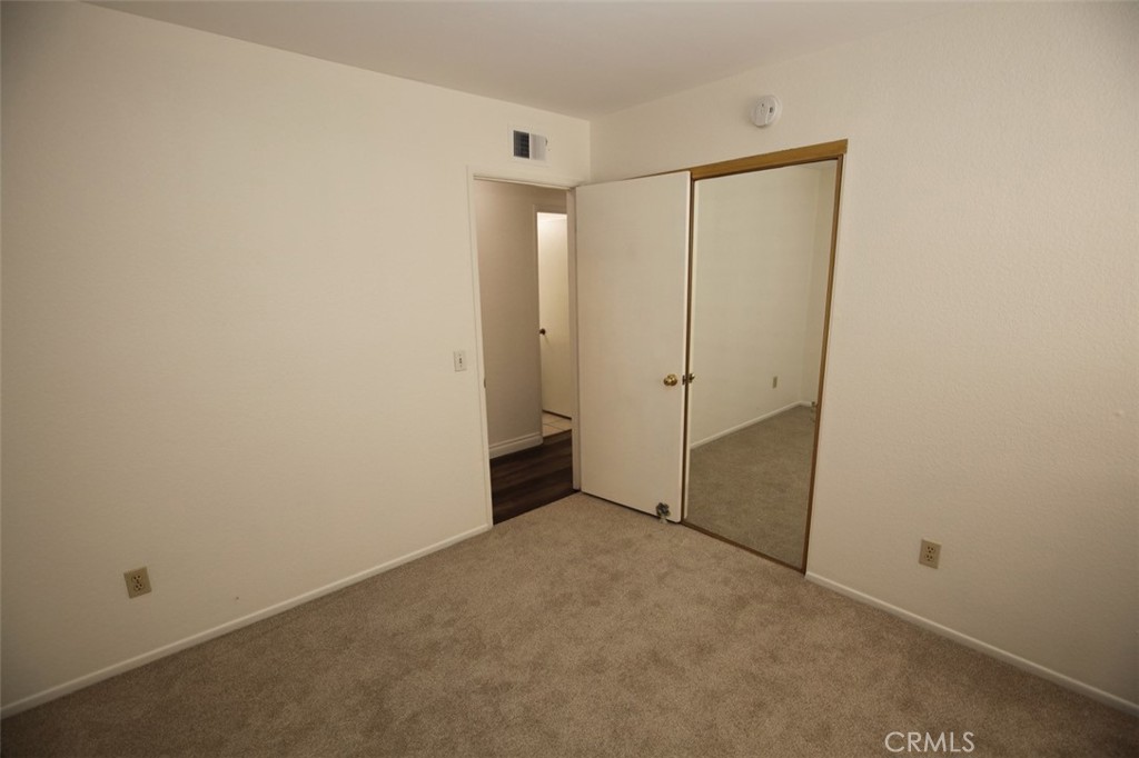 4902 Manzanita