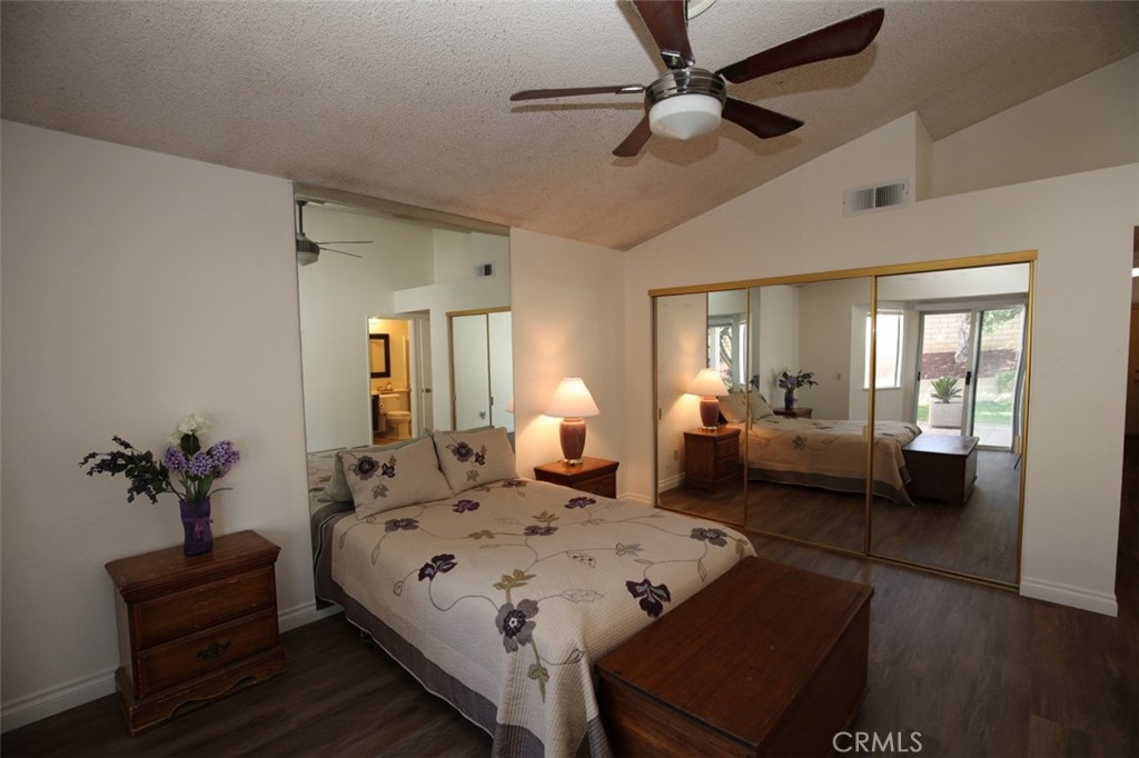 4902 Manzanita