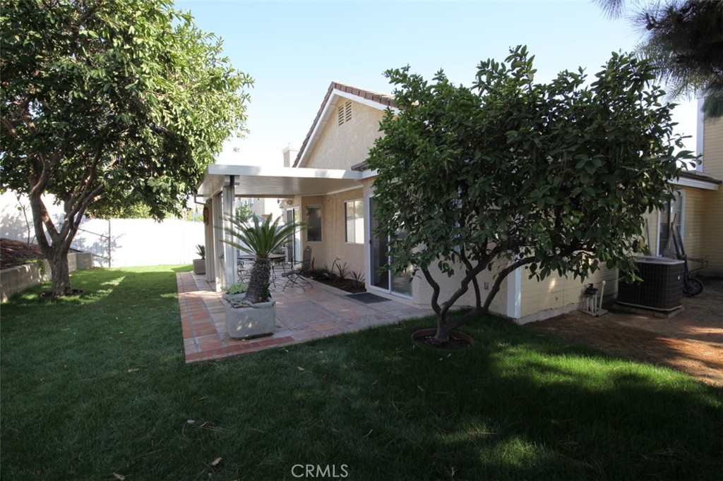 4902 Manzanita