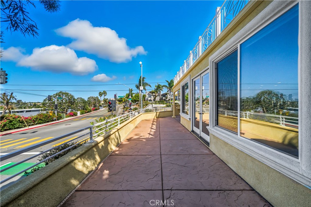 1107 Las Flores Drive