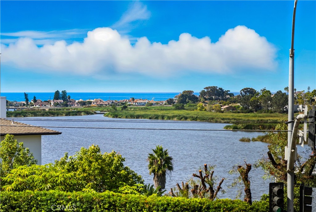 1107 Las Flores Drive