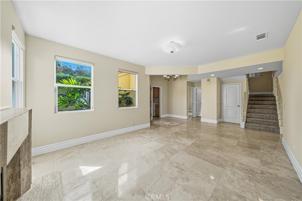 1107 Las Flores Drive