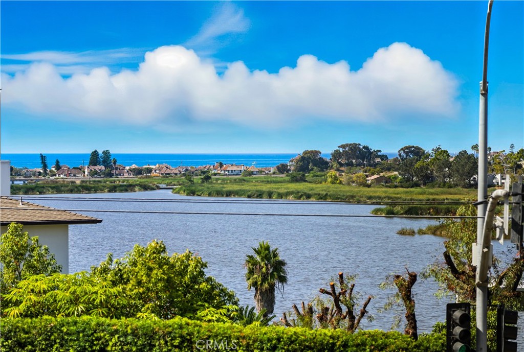 1107 Las Flores Drive