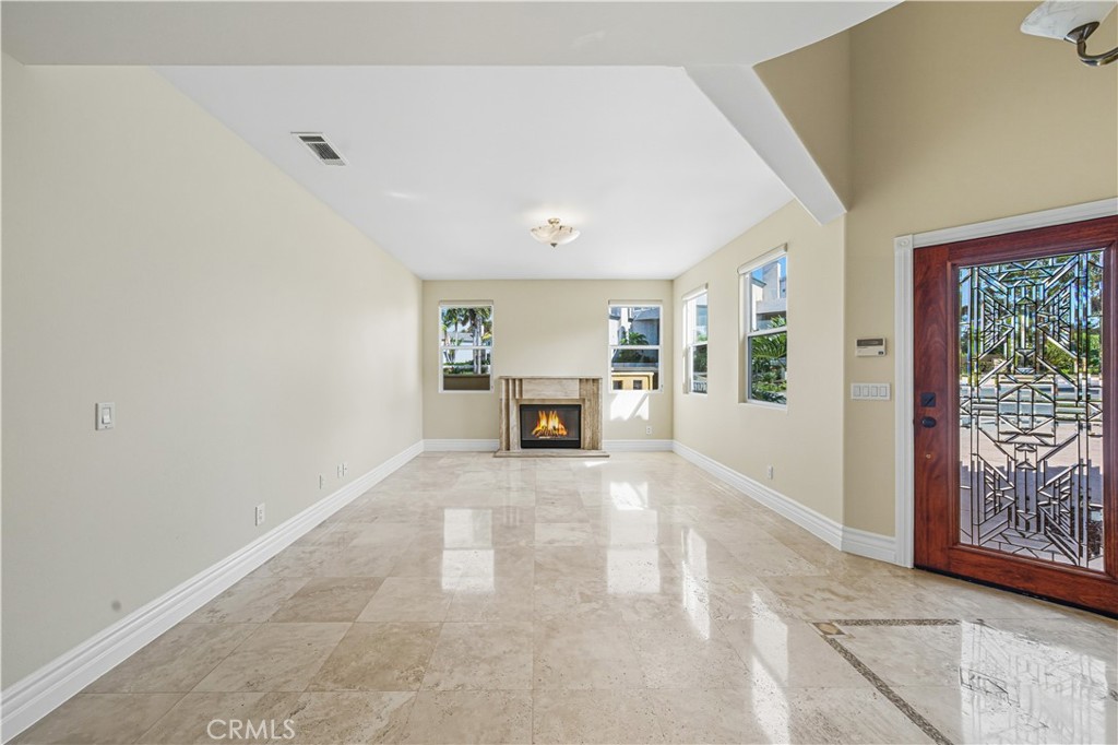 1107 Las Flores Drive