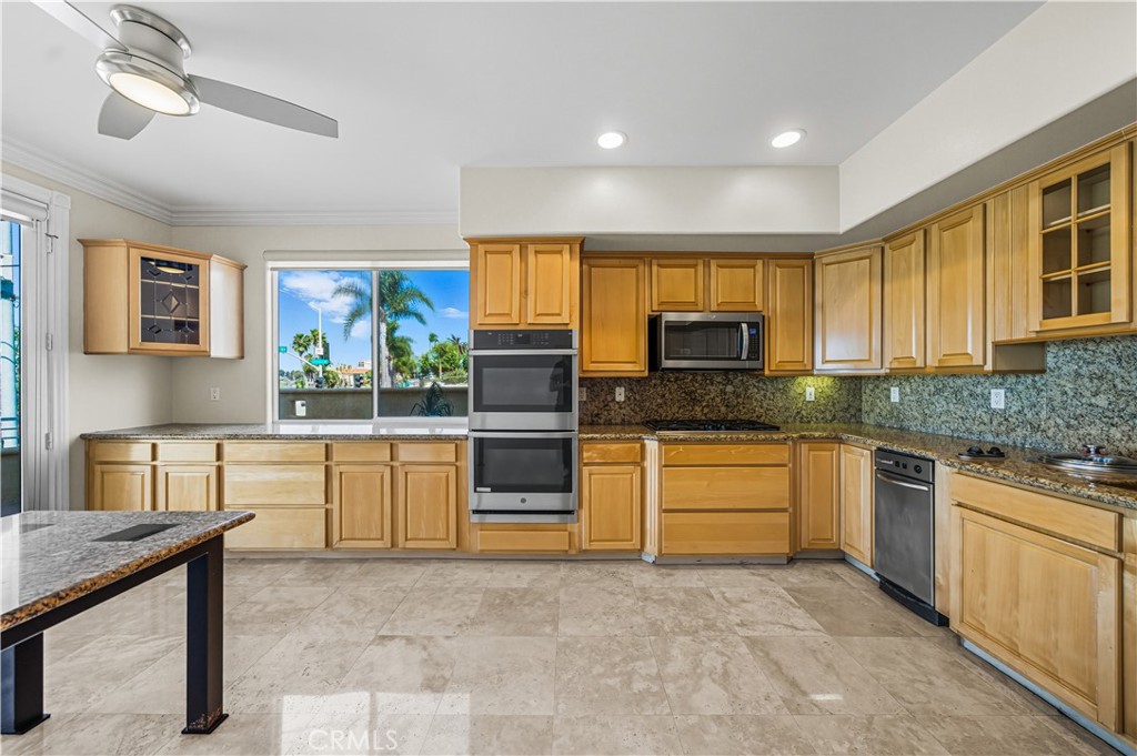 1107 Las Flores Drive