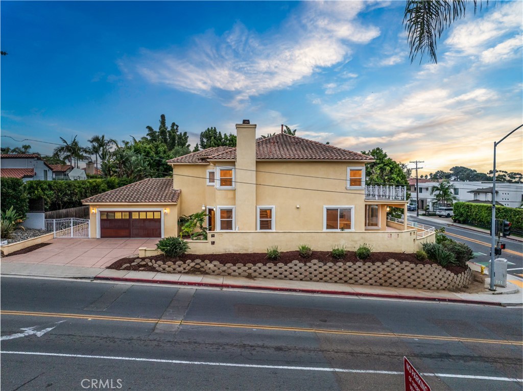1107 Las Flores Drive