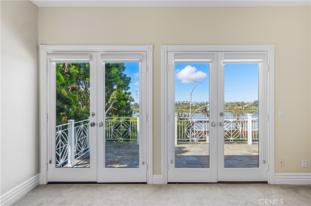 1107 Las Flores Drive