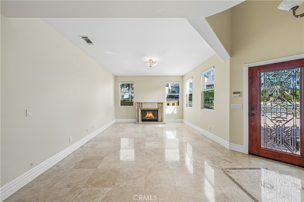 1107 Las Flores Drive
