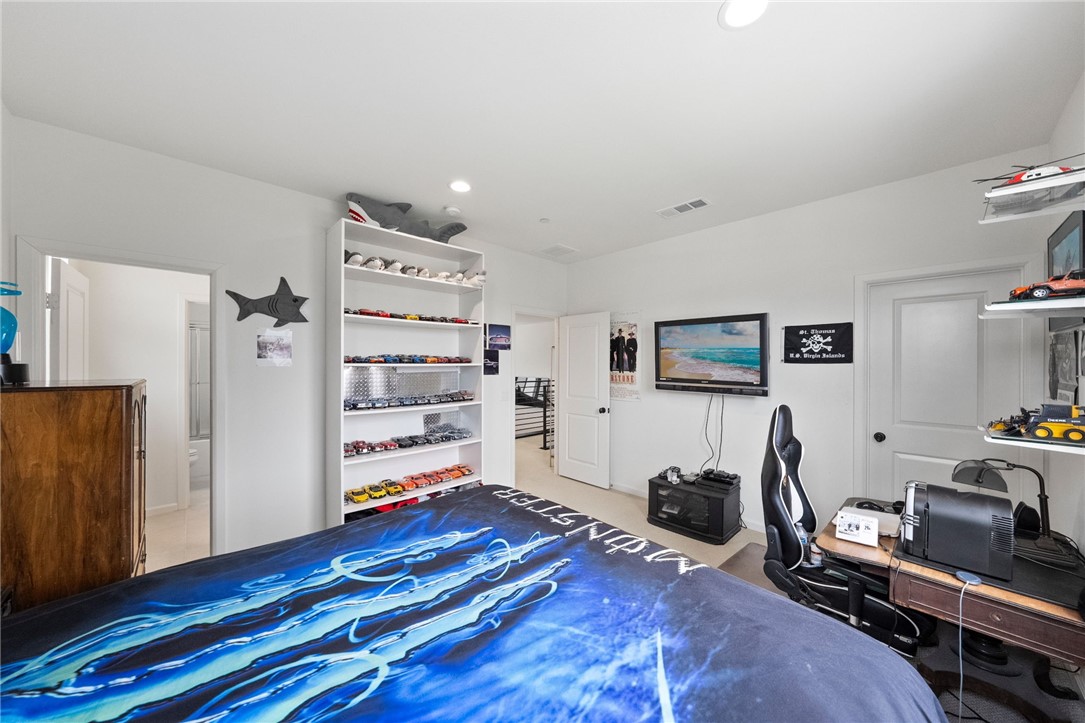 36275 Firelight Circle