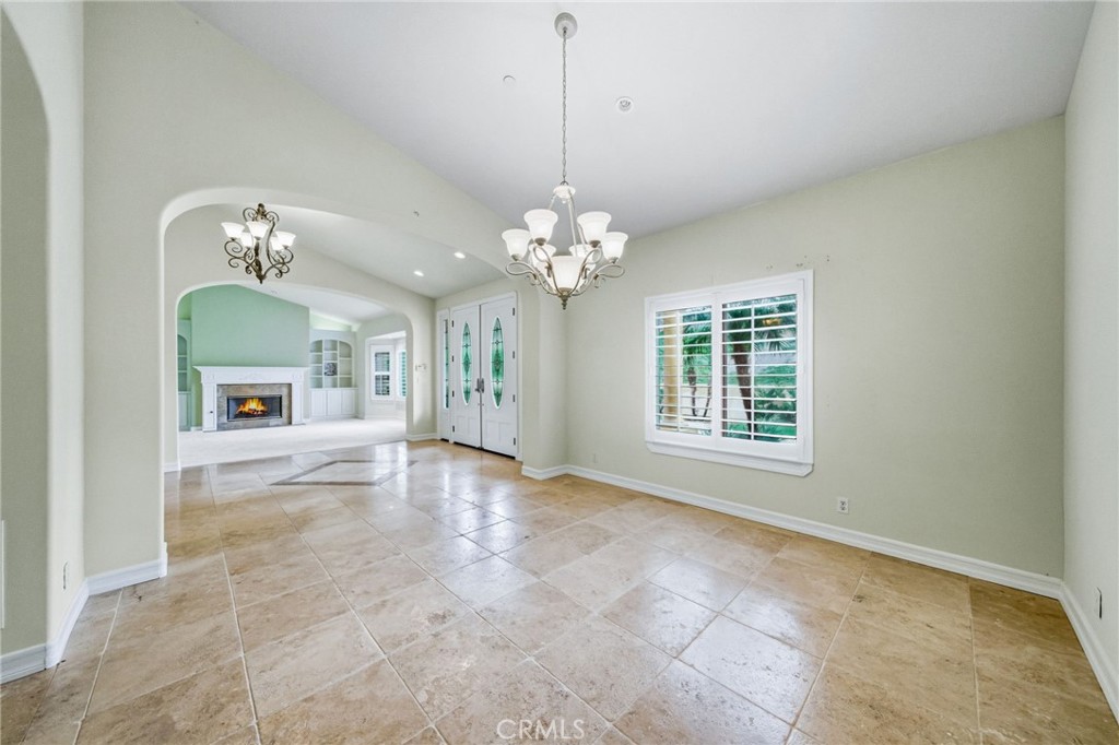 3995 Via Monte Alegre