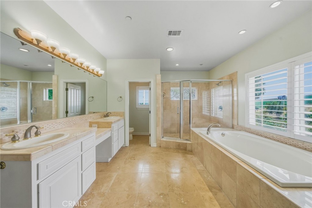 3995 Via Monte Alegre