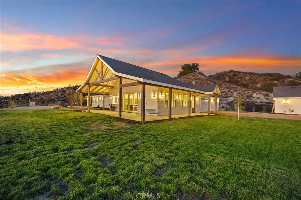 41950 Calle La Escondida