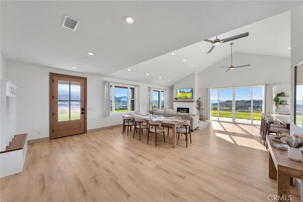 41950 Calle La Escondida