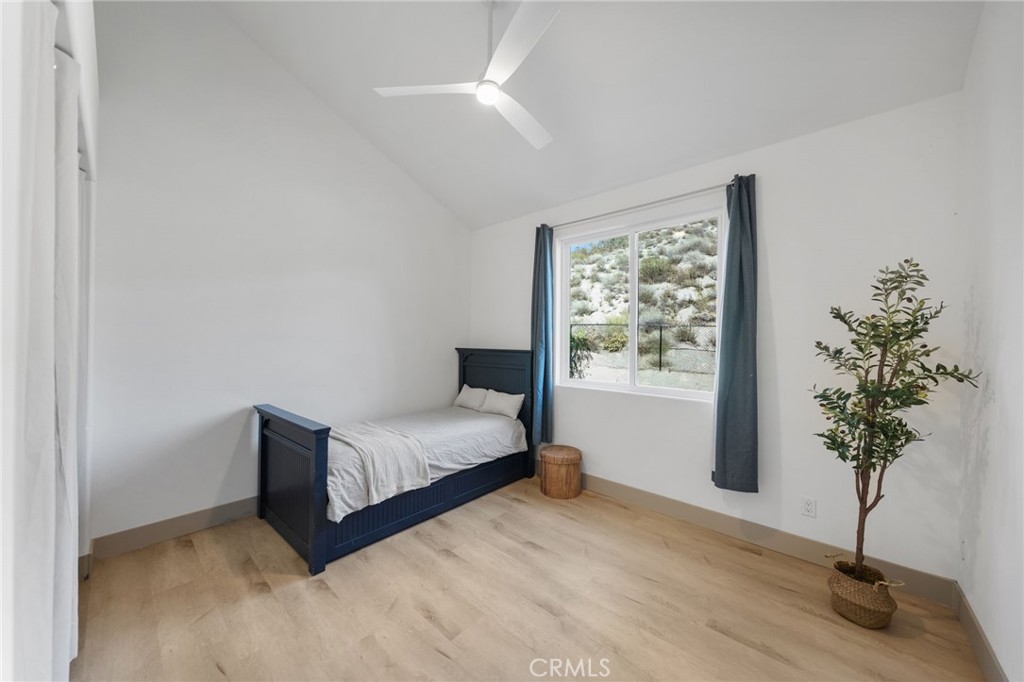 41950 Calle La Escondida