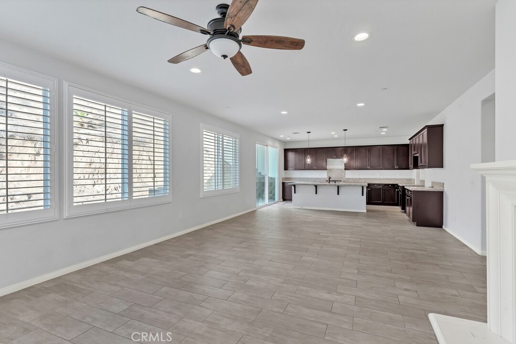 24038 Montecito