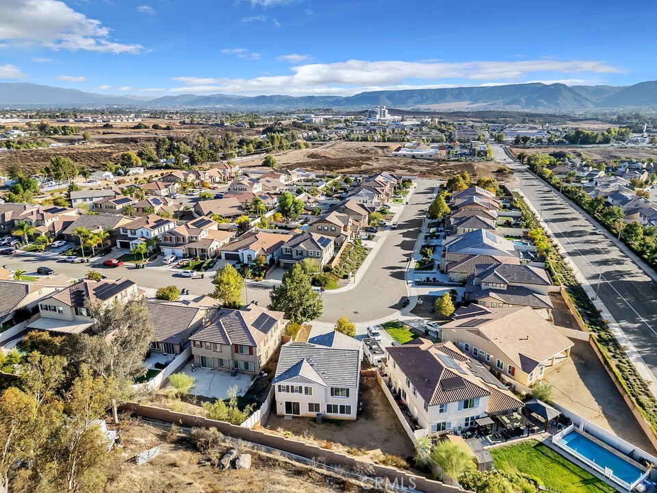 24038 Montecito