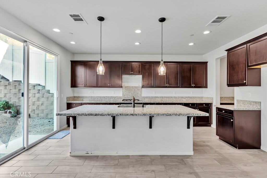 24038 Montecito