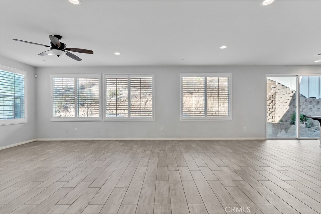24038 Montecito