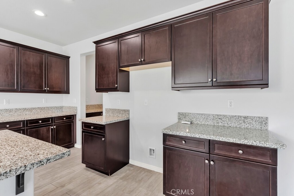 24038 Montecito