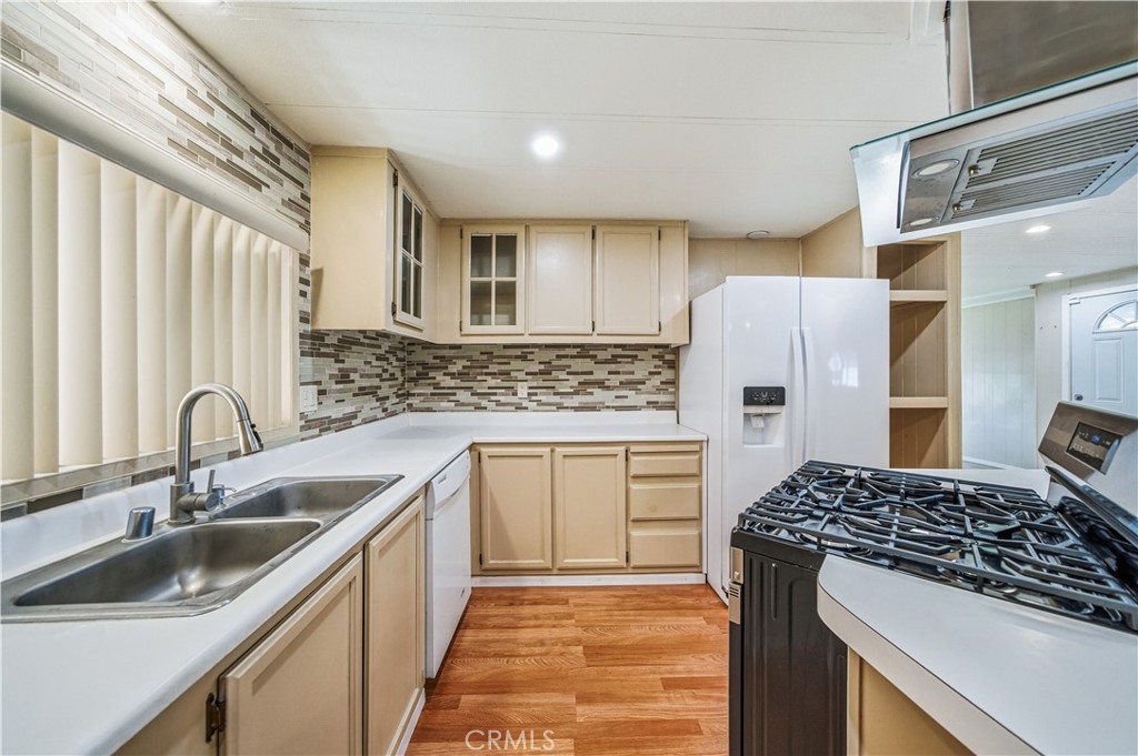 21100 State Street 147