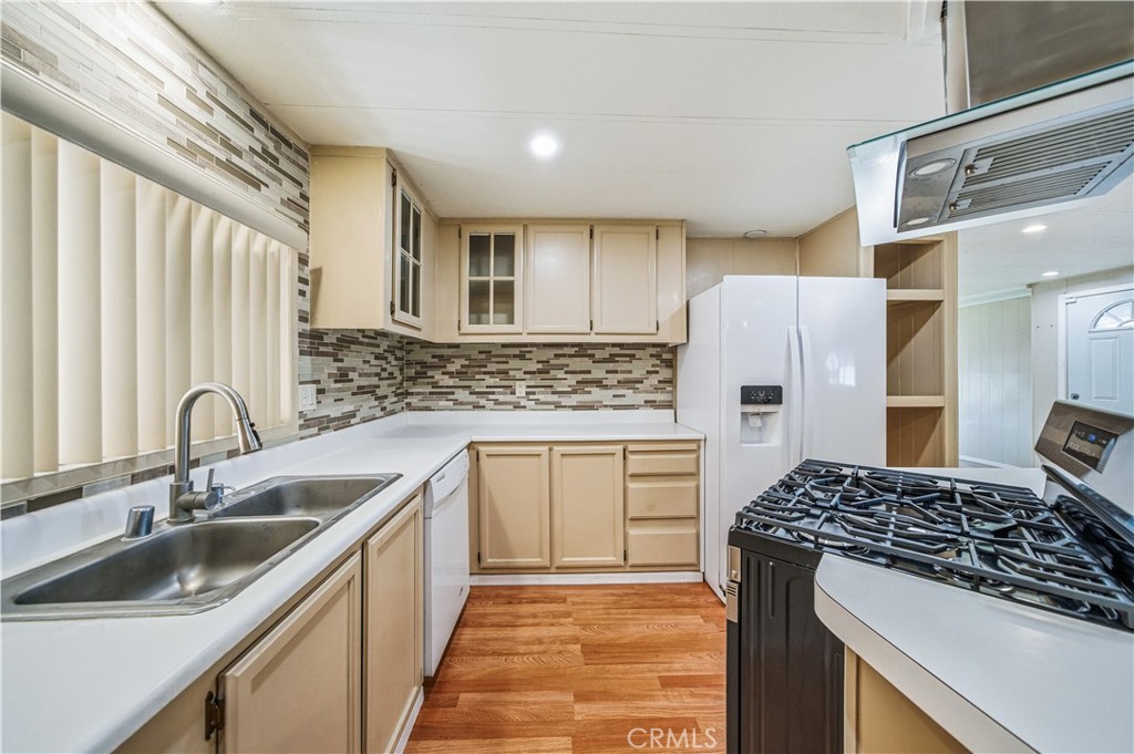 21100 State Street 147