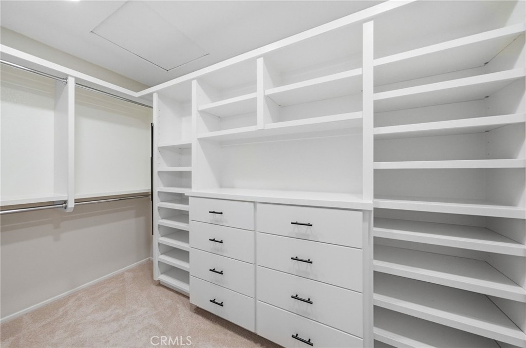 38387 Chestnut Circle