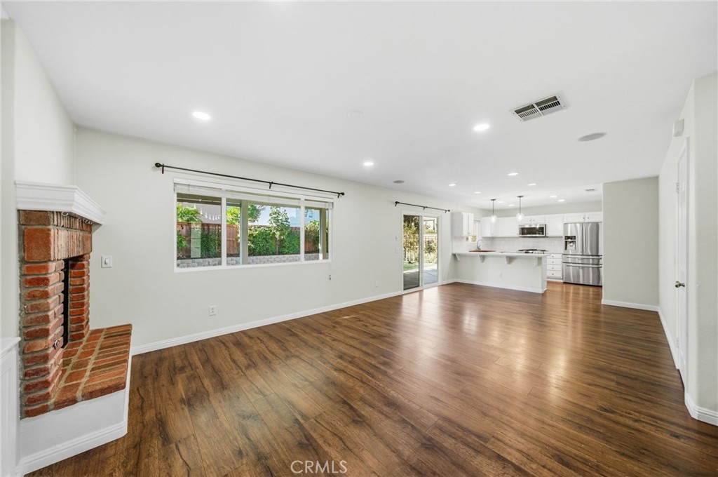 38387 Chestnut Circle