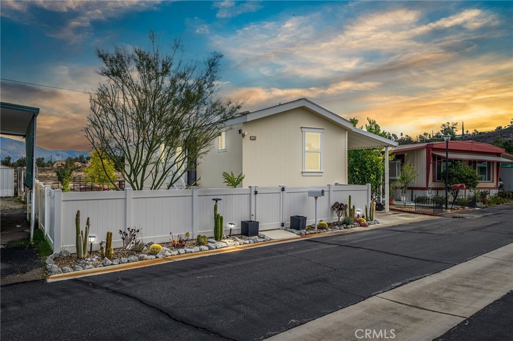 44725 State Highway 74 174