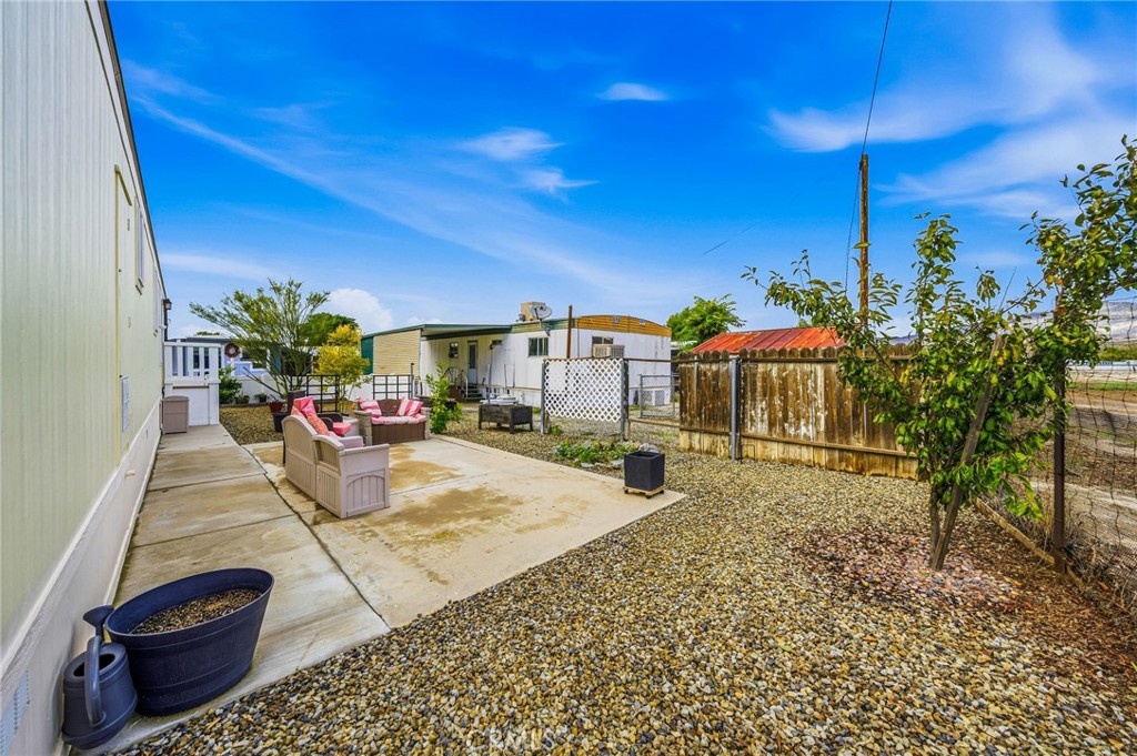 44725 State Highway 74 174