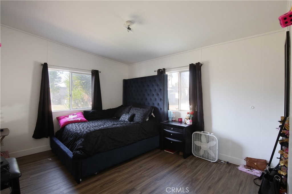 5800 Hamner Avenue 273