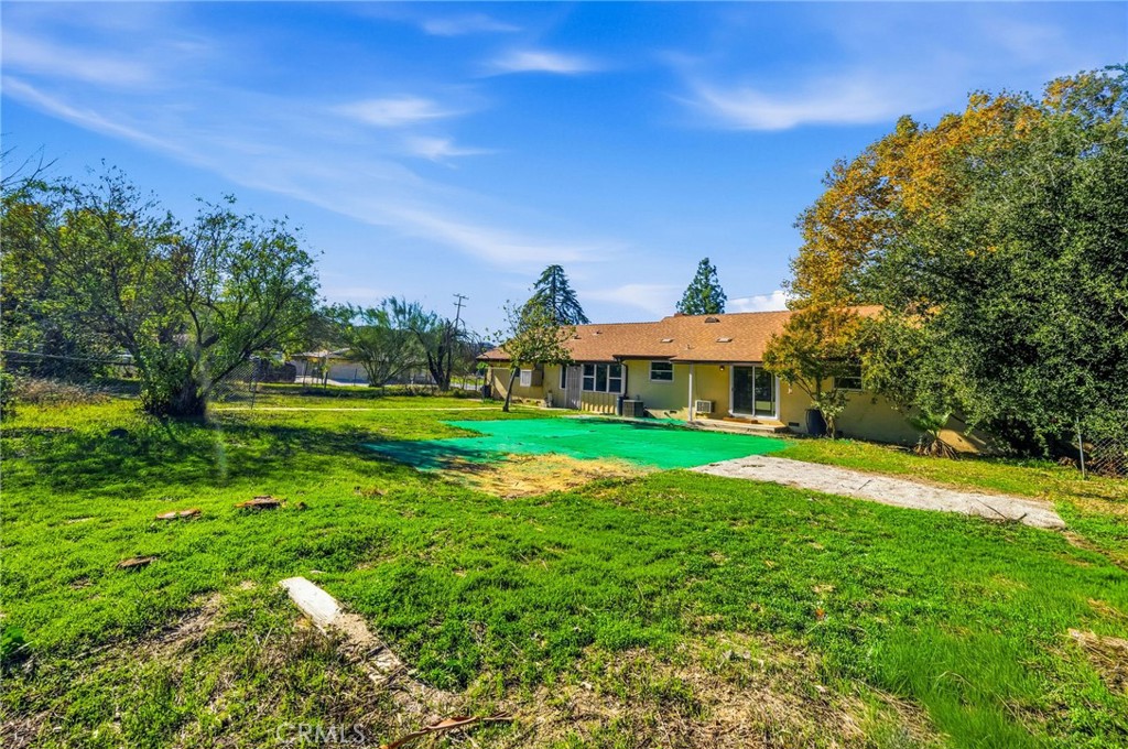 26850 Columbia Street