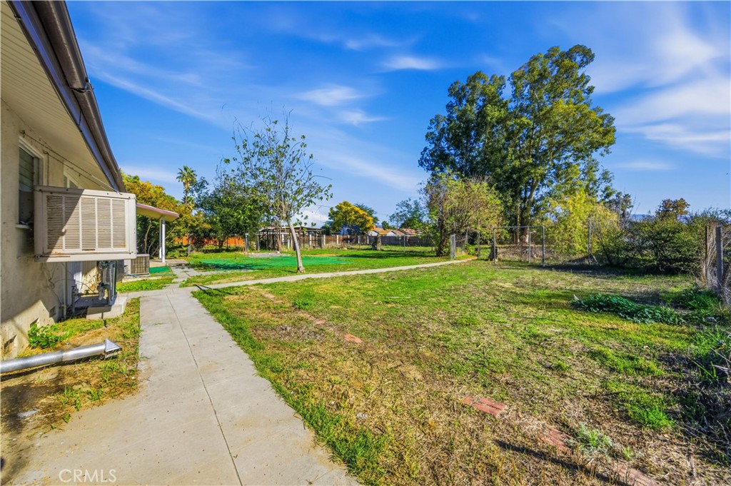 26850 Columbia Street