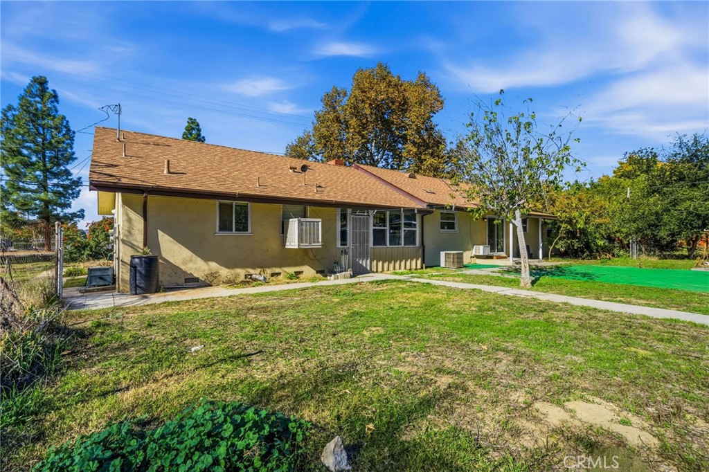 26850 Columbia Street