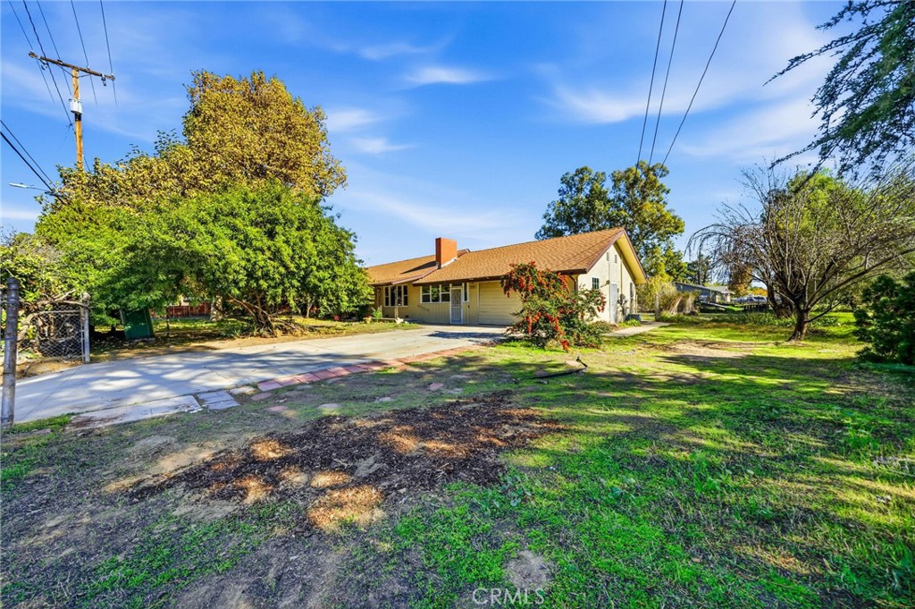 26850 Columbia Street