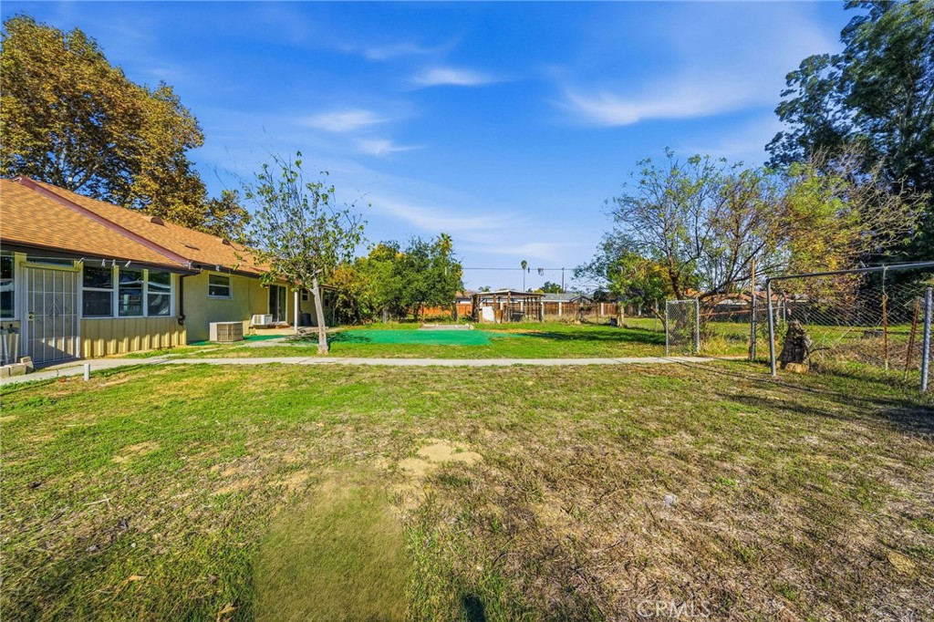 26850 Columbia Street