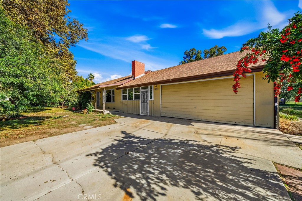 26850 Columbia Street