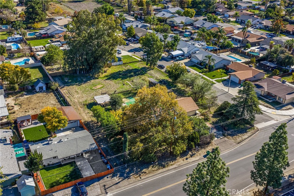 26850 Columbia Street