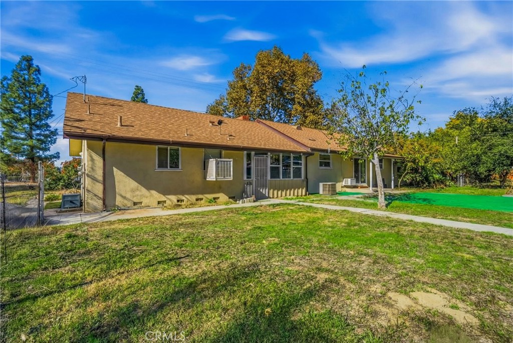 26850 Columbia Street