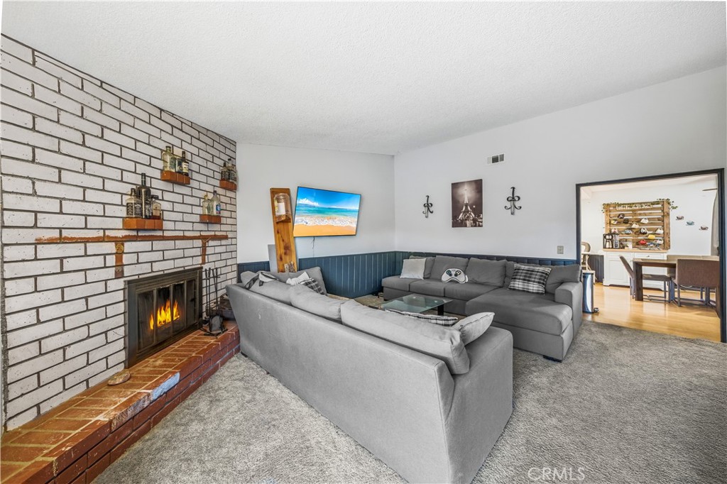 42290 Mayberry Avenue