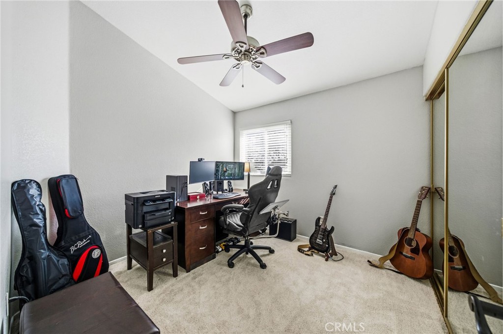 24437 Ridgewood Road