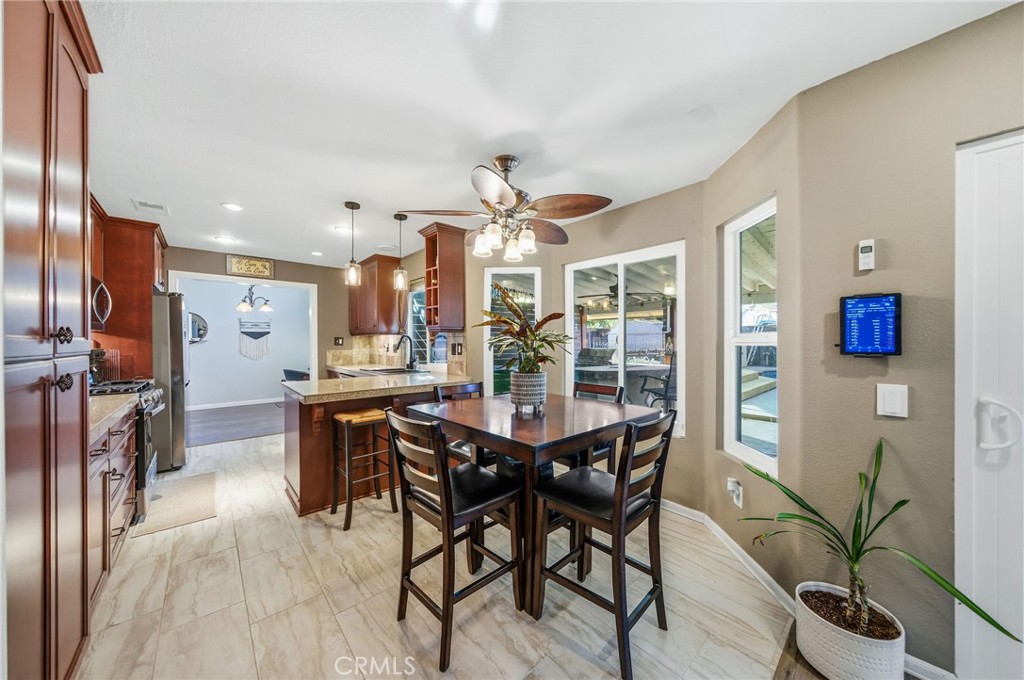 24437 Ridgewood Road