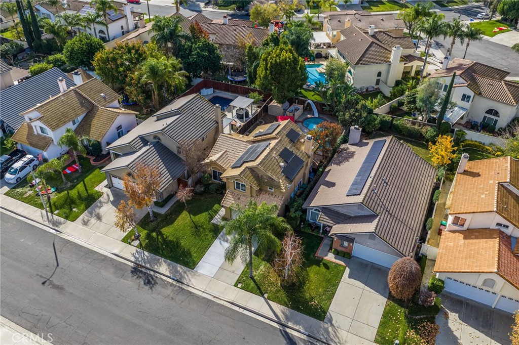 24437 Ridgewood Road